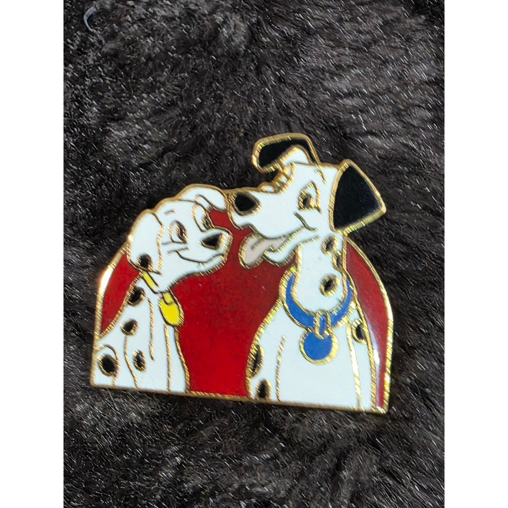 Vintage Disney 101 Dalmatians Pongo and Perdita Enamel Pin Gold Tone Taiwan